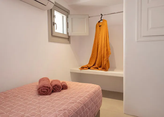 Mykonos Alley Stars - Secret Khora - 360 View