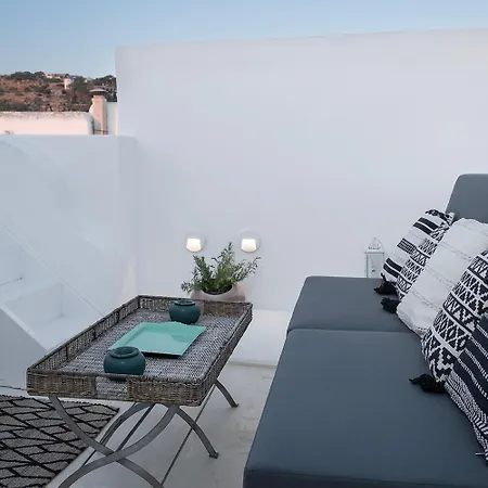 Mykonos Alley Stars - Secret Khora Mykonos Town